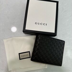Men’s Gucci Supreme Wallet NWT